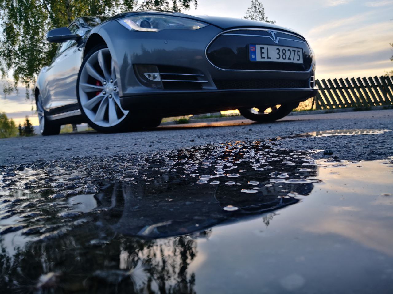 
								Model S P85 new battery full									