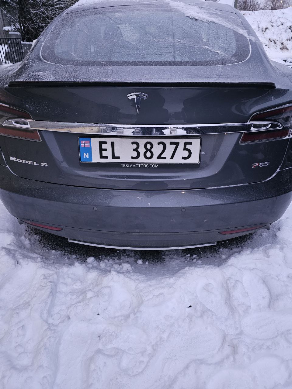 
								Model S P85 new battery full									