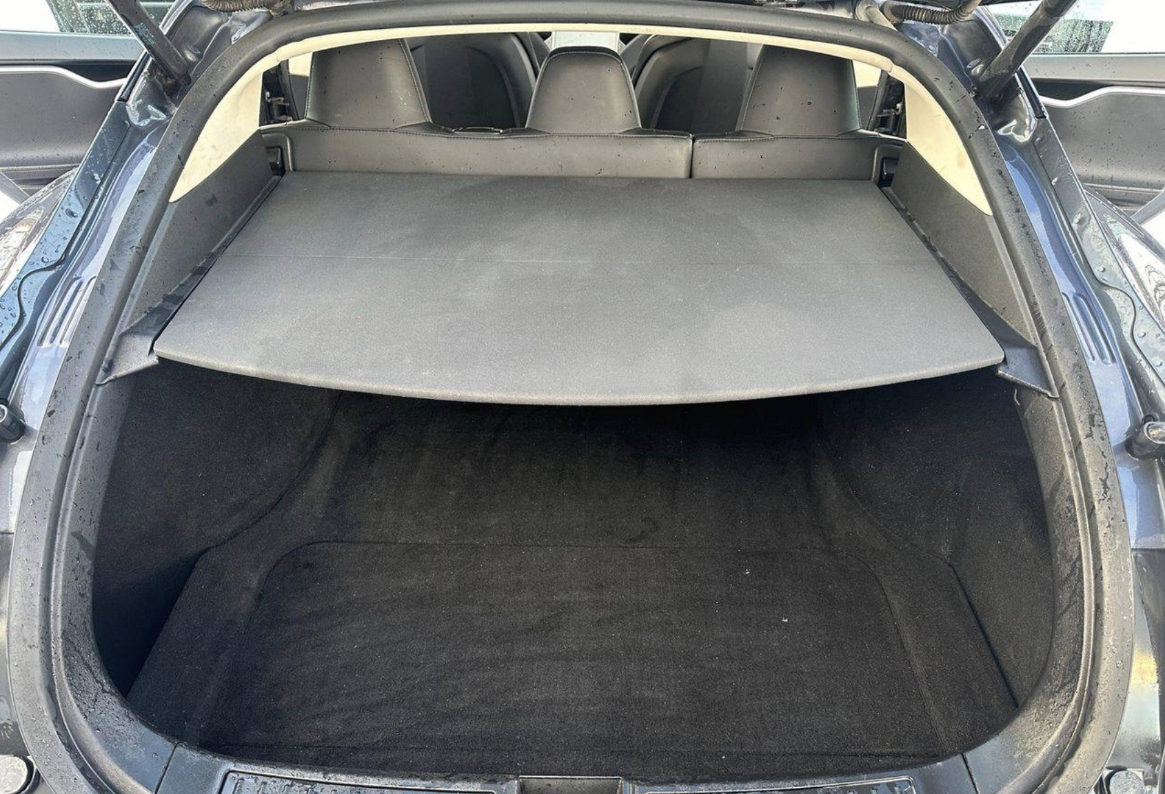 
								Model S 85D no free sc full									