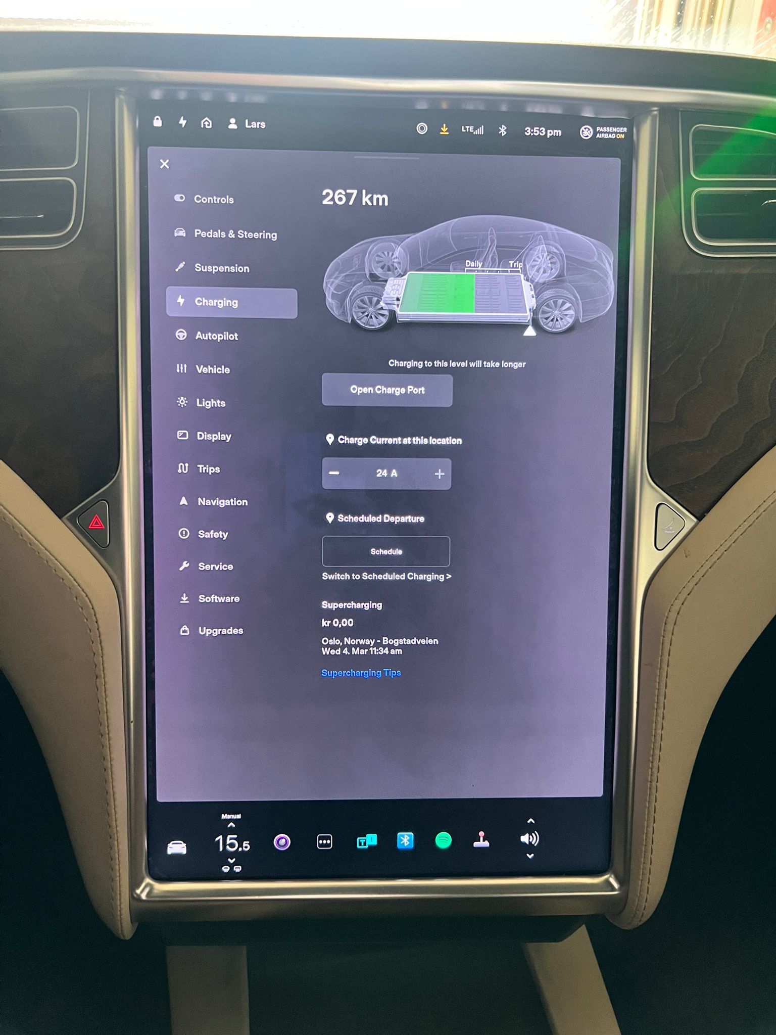 
								European Model S 100D full									