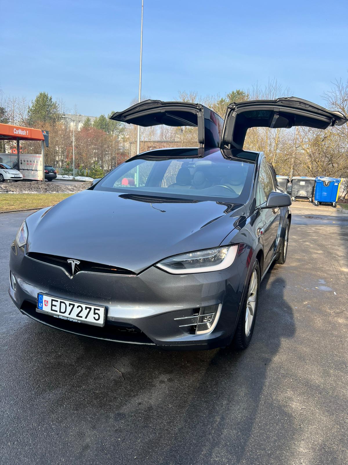 
								Model X 75D grey full									