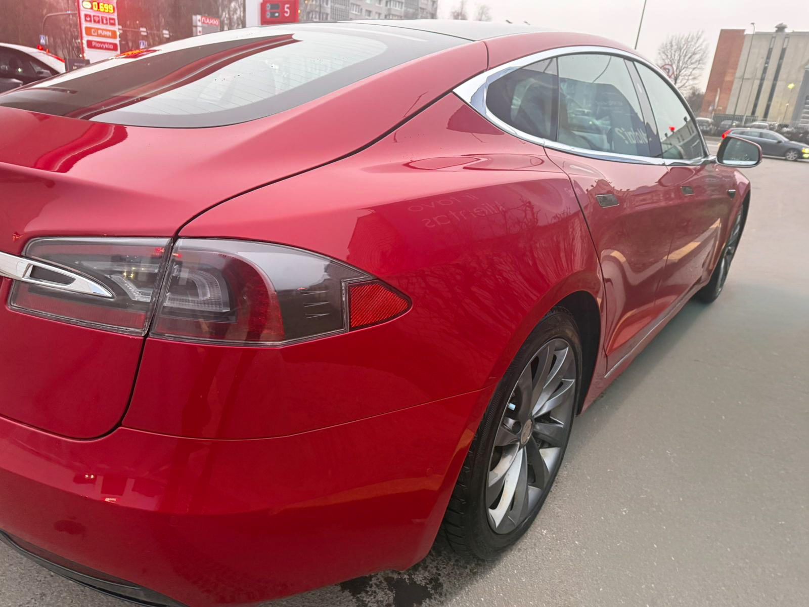 
								Model S 75 full									