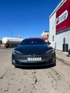 Model S 75D grey