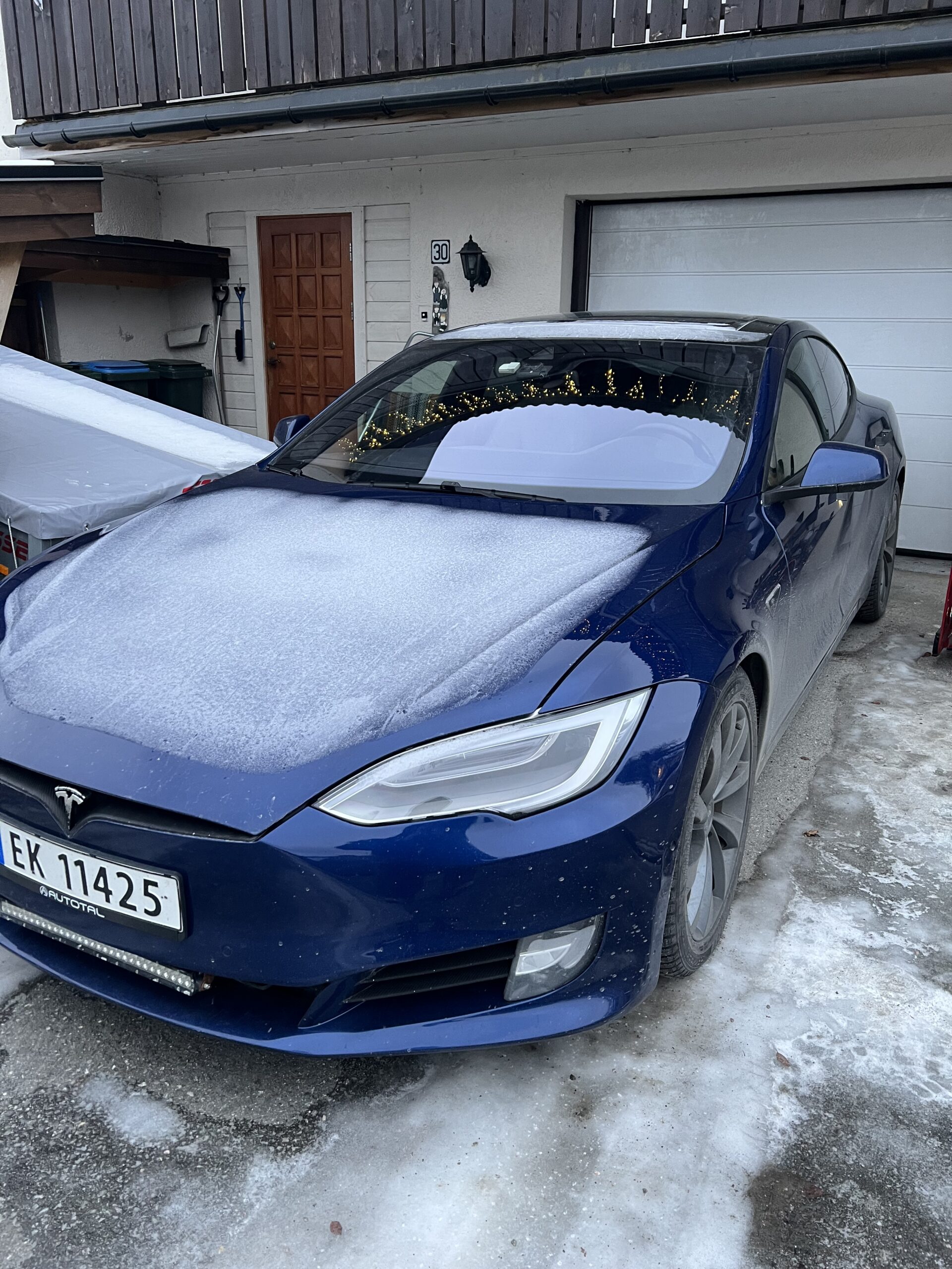 
								European S 75D with free charging full									