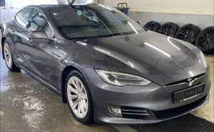 Model S 75D grey