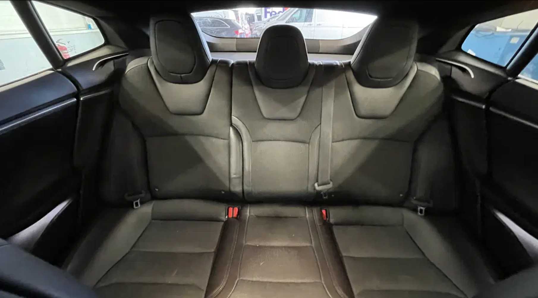 
								Model S 75D grey full									