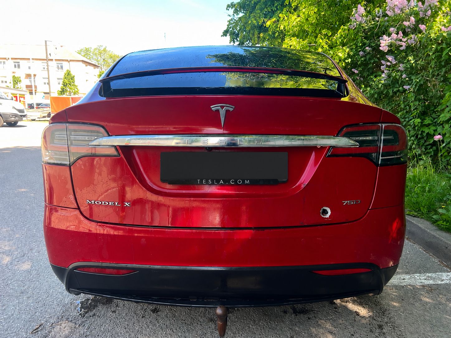 
								Model X 75D red full									