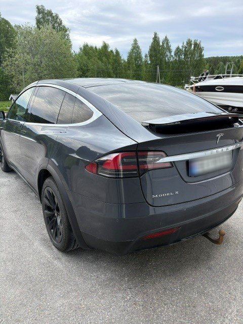 
								X75D grey full									