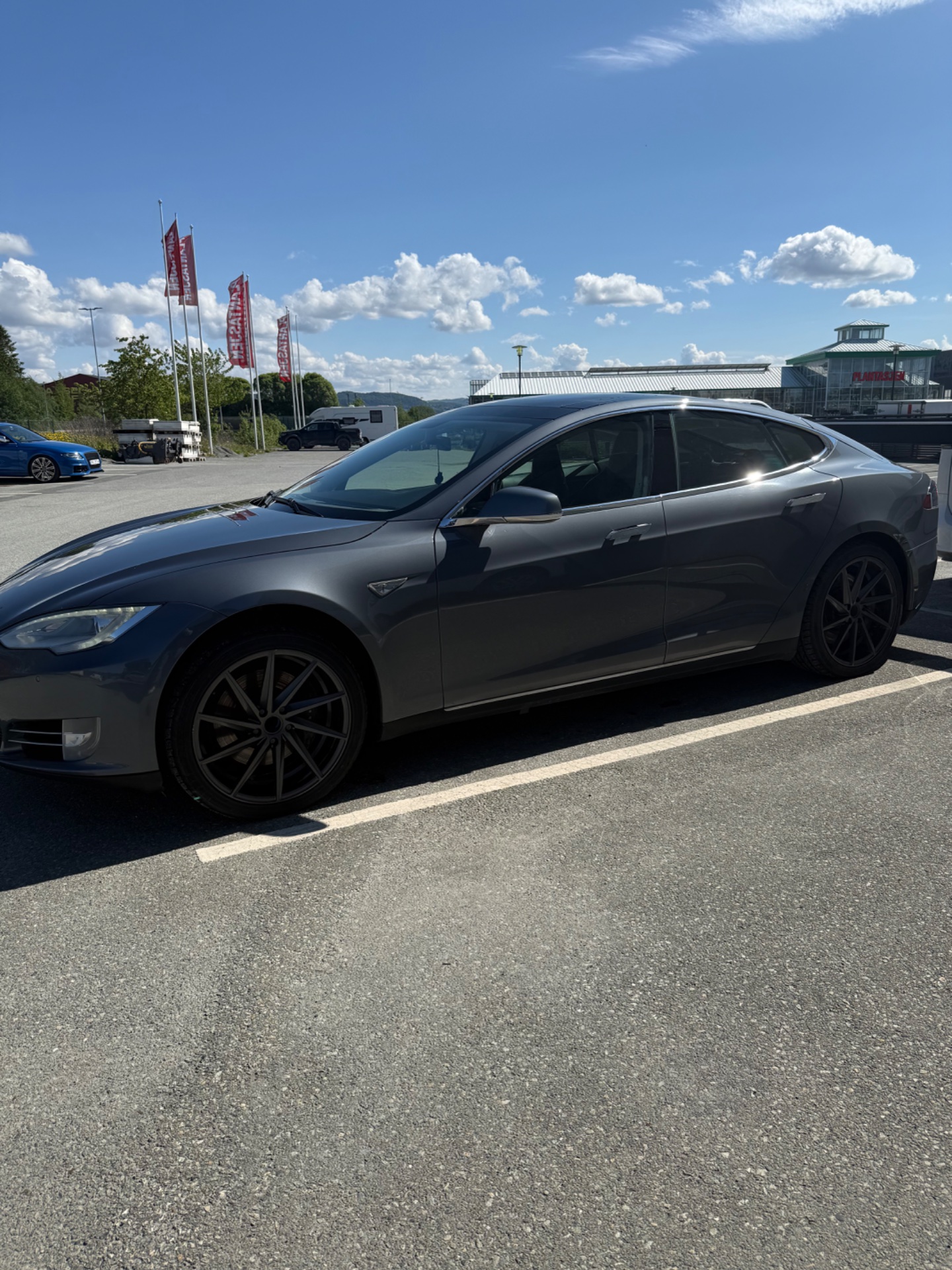 
								S 90 grey full									