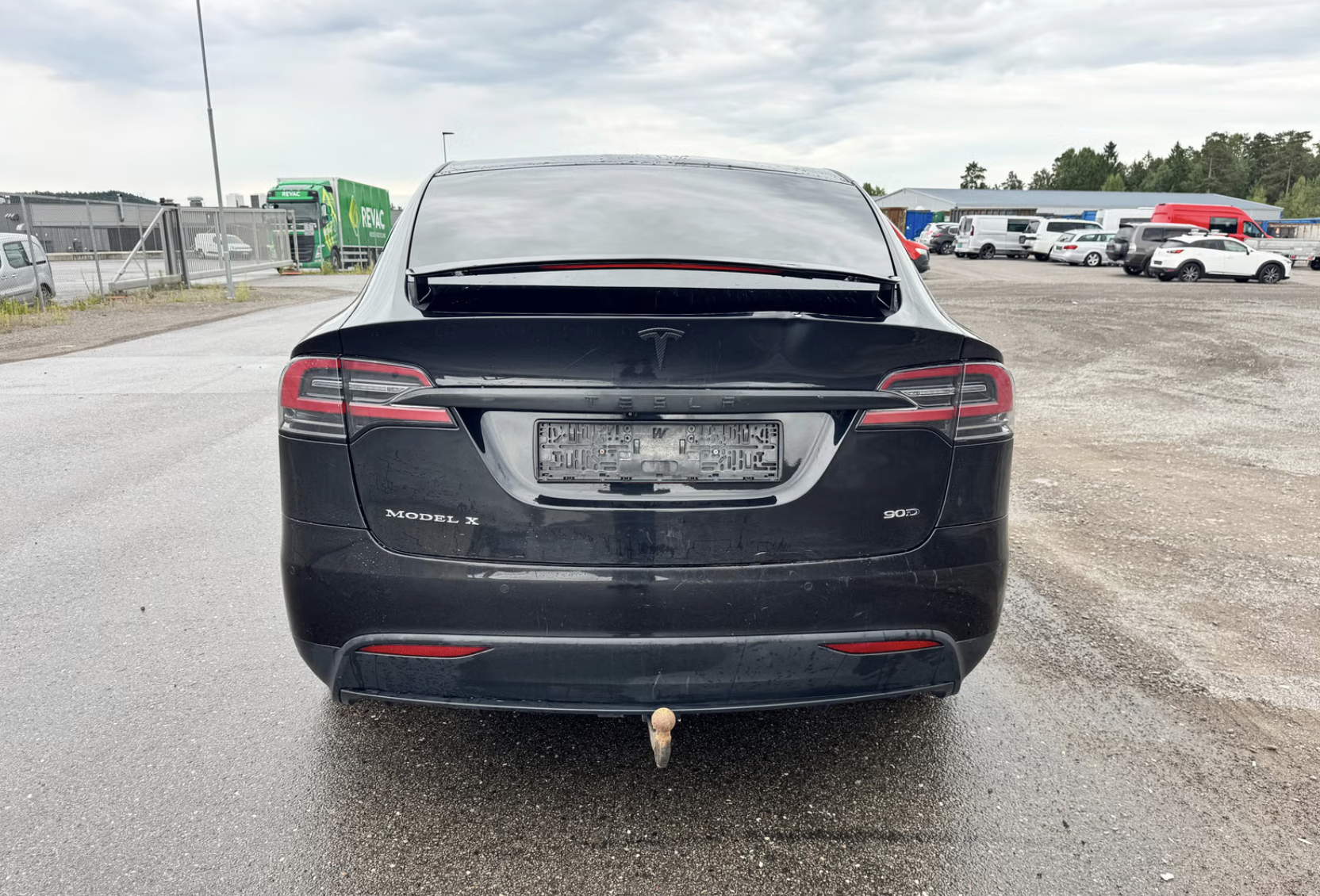 
								X90D Black full									
