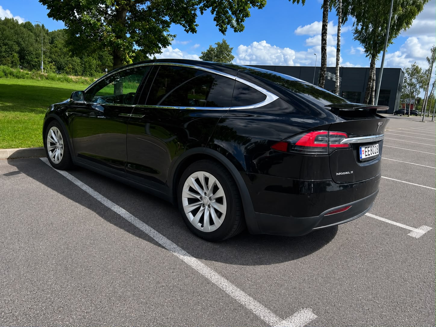 
								Model X 100D full									