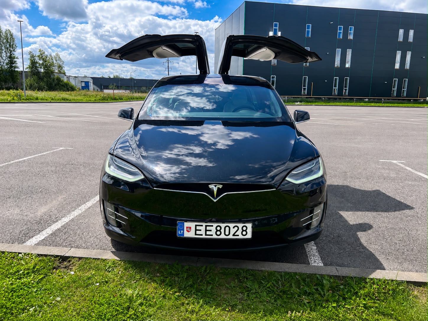 
								Model X 100D full									