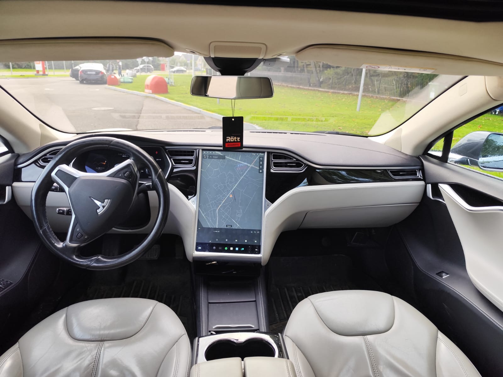 
								Model S 85D full									