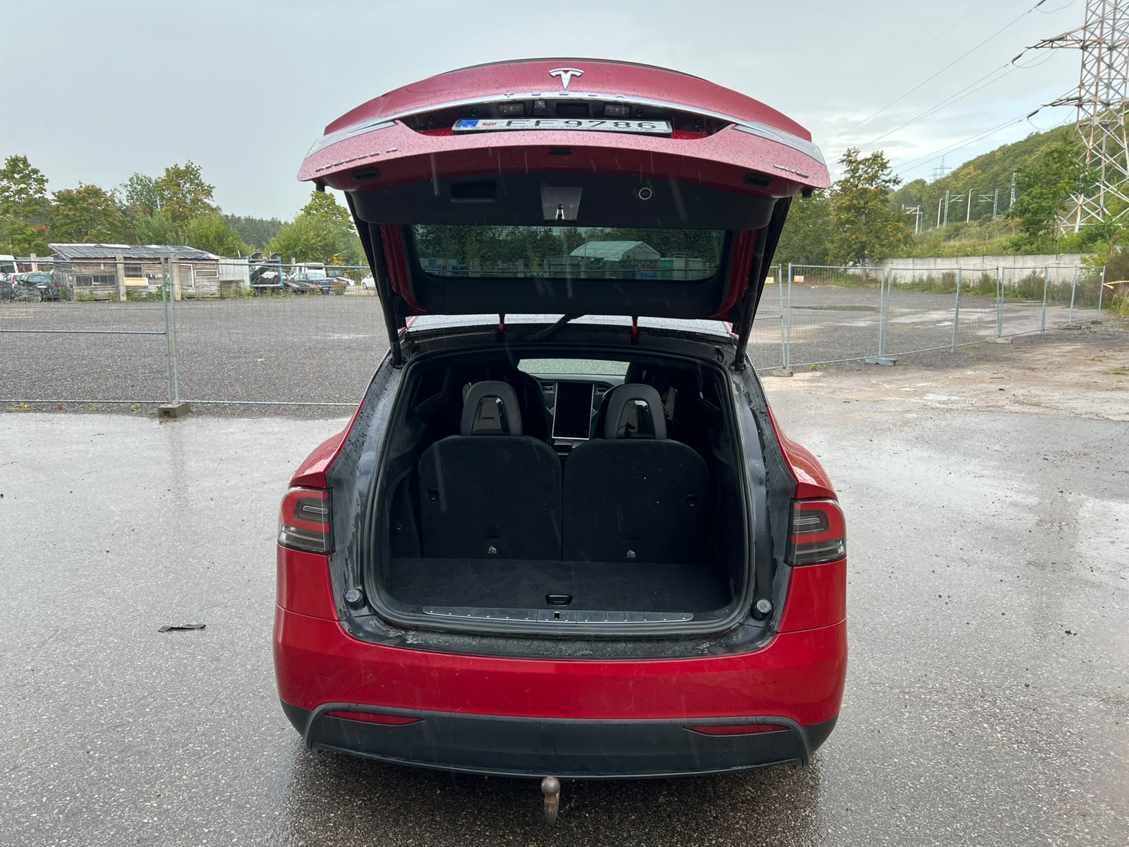 
								Model X 90D full									