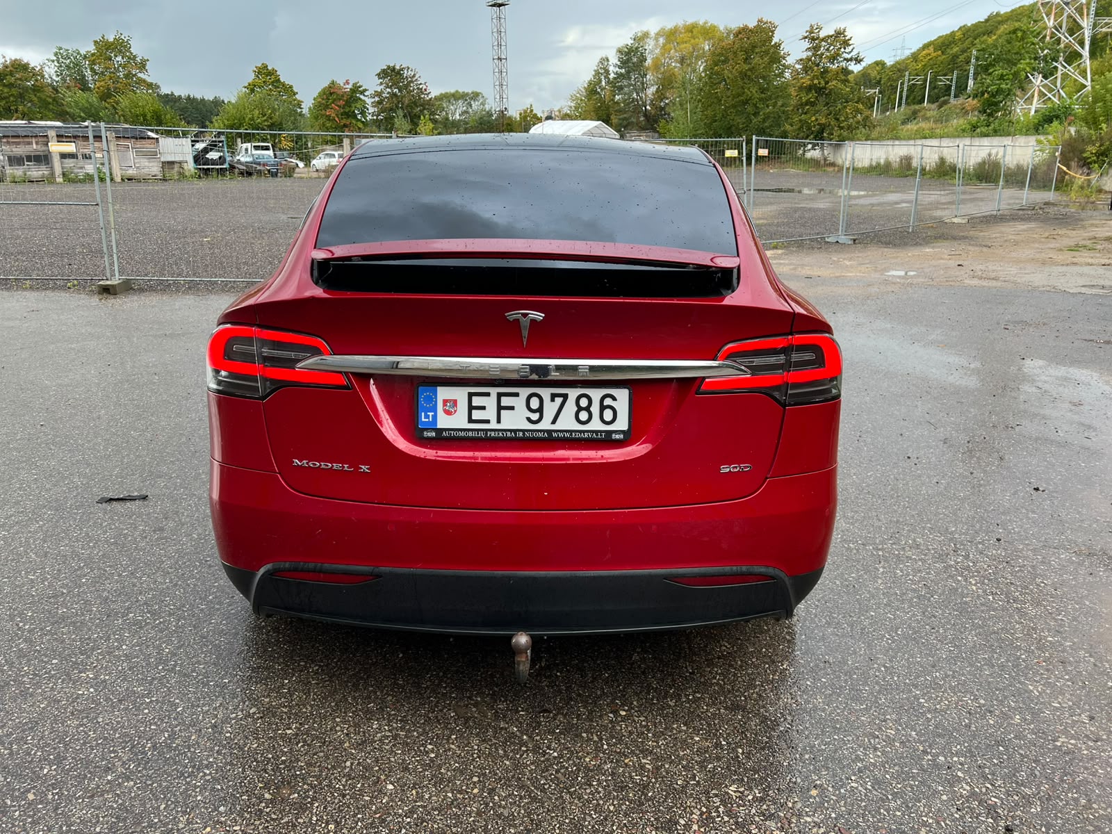 
								Model X 90D full									