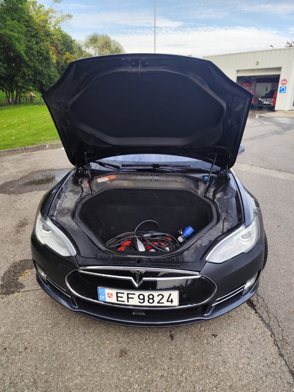 
								Model S 85D full									