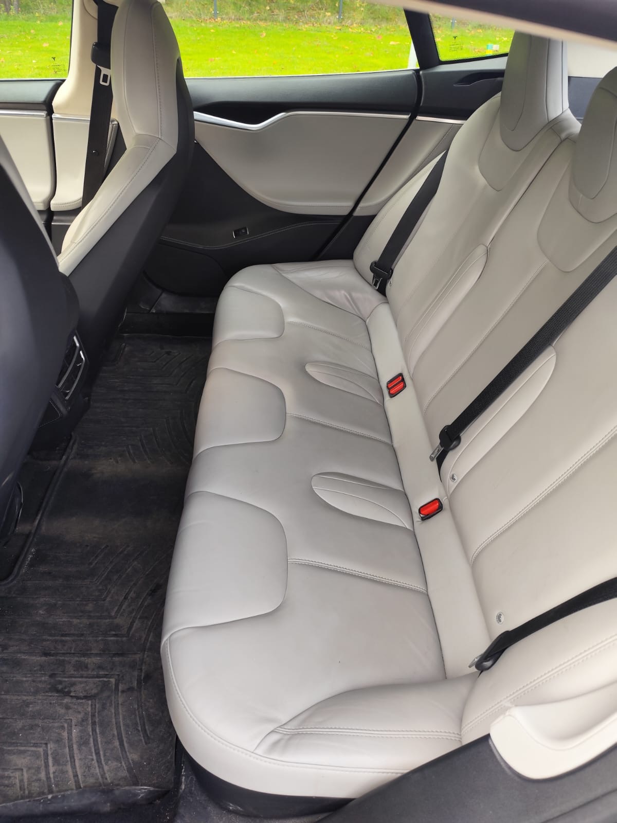 
								Model S 85D full									