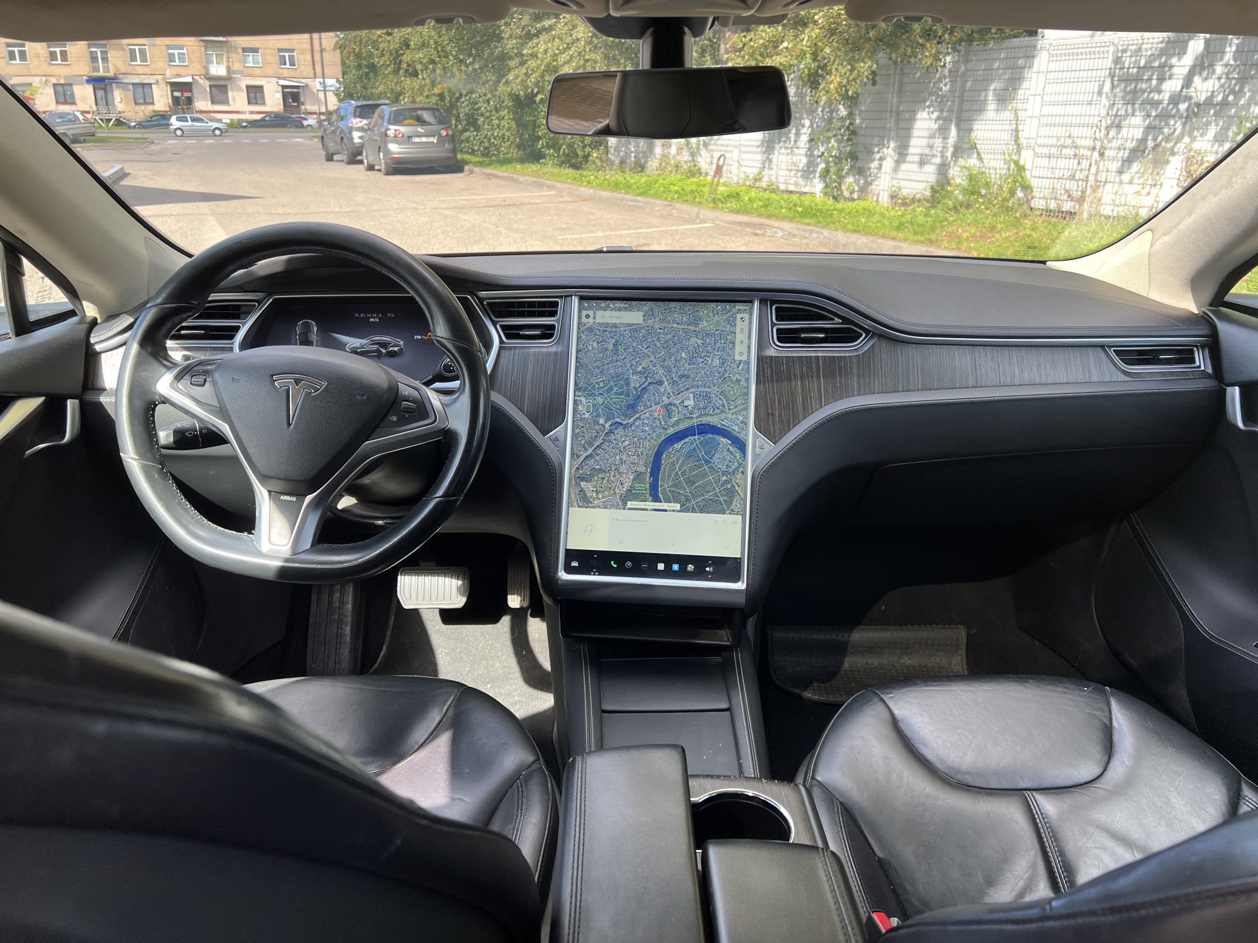 
								Model S 85 full									