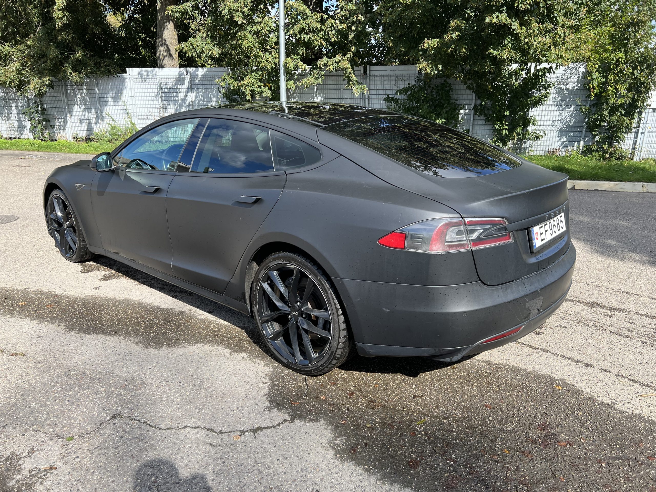 
								Model S 85 full									