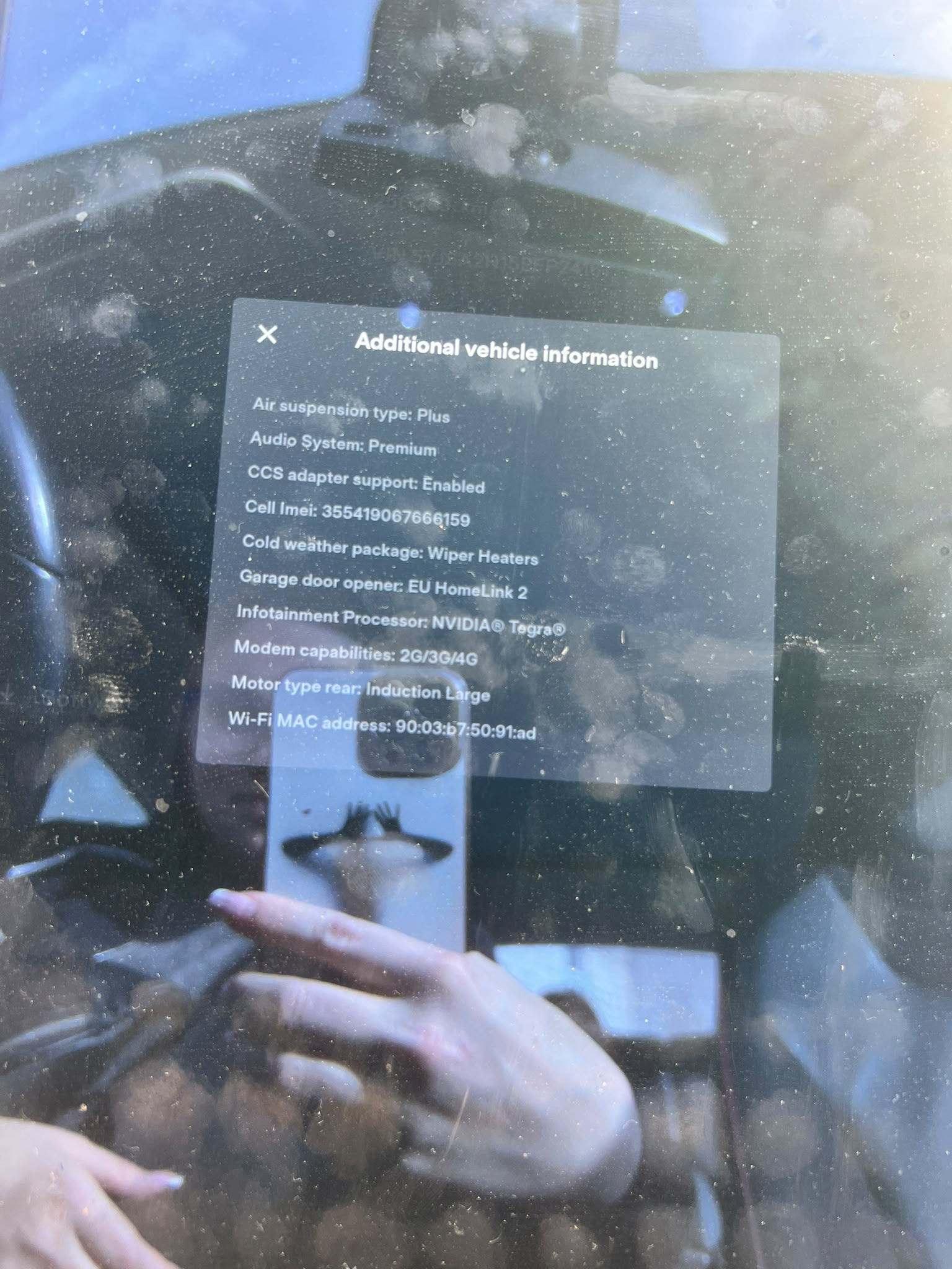 
								Model S P85+ full									